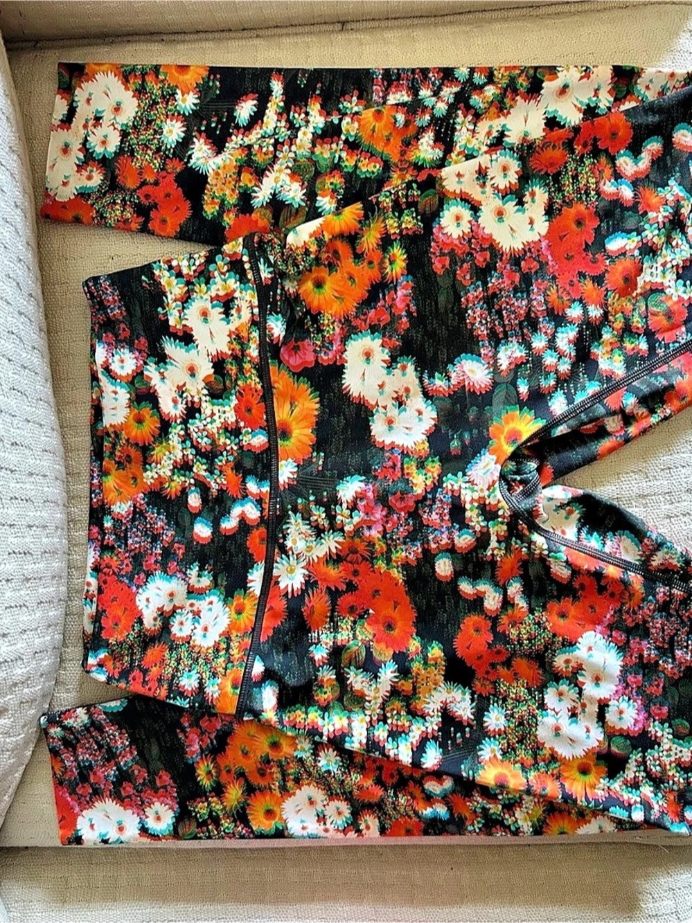 Aerie Offline 3D Buttery Soft Floral Leggings
